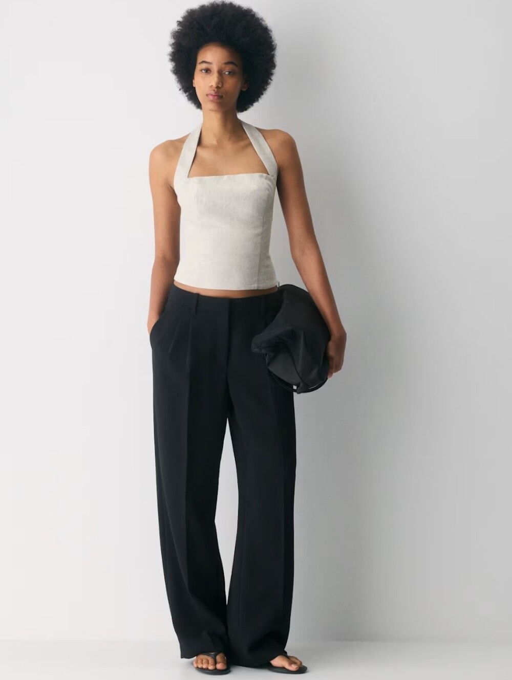 NWT ARITZIA - Whisper Linen Halter Top - Beige Linen - SIZE: L/G - Picture 4 of 11